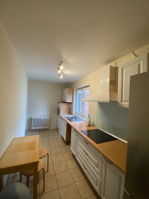 APPARTEMENT T3 A LOUER - VILLENEUVE D ASCQ - 77.36 m2 - 950�&euro; charges comprises par mois