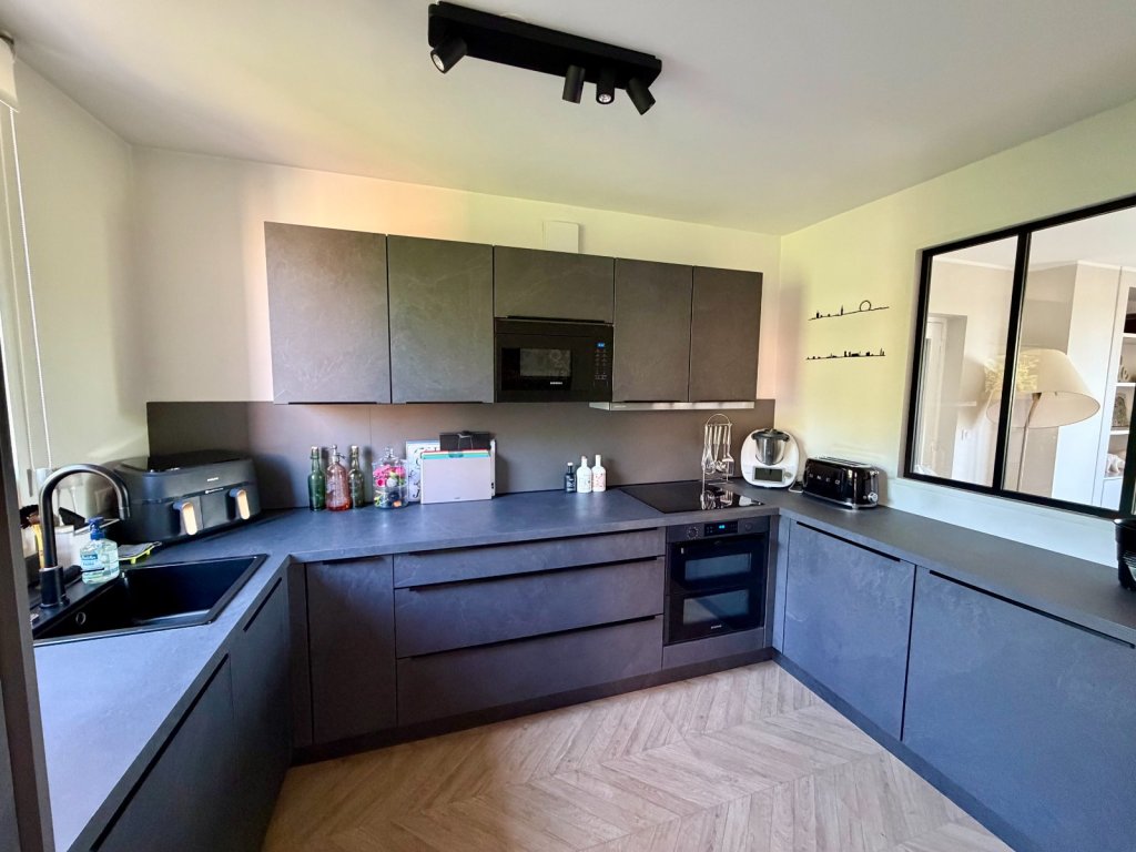 APPARTEMENT T3 A VENDRE - MOUVAUX - 93.84 m2 - 540 000 &euro;