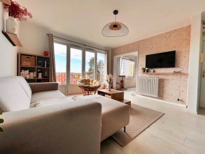 APPARTEMENT A VENDRE - TOURCOING BVD DE L EGALITE - 56 m2 - 136000€