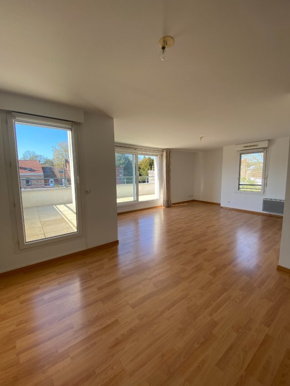 Appartement 3 chambres A LOUER - MOUVAUX - 105 m2 - 1�390�&euro; charges comprises par mois