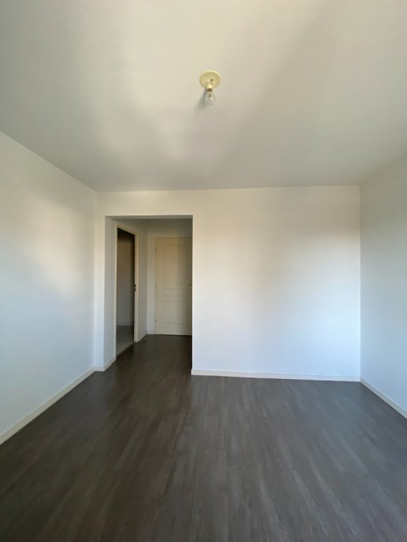 Appartement 3 chambres A LOUER - MOUVAUX - 105 m2 - 1�390�&euro; charges comprises par mois