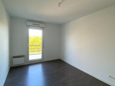 Appartement 3 chambres A LOUER - MOUVAUX - 105 m2 - 1 390 € charges comprises par mois