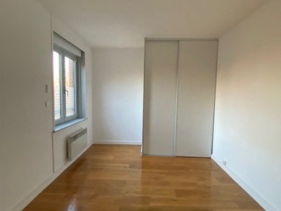 APPARTEMENT T4 A LOUER - MOUVAUX - 115 m2 - 2150€ charges comprises par mois