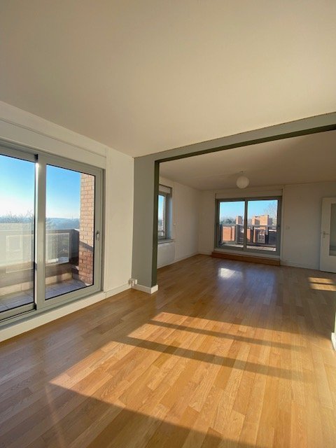 APPARTEMENT T4 A VENDRE - MOUVAUX - 114 m2 - 560 000 &euro;